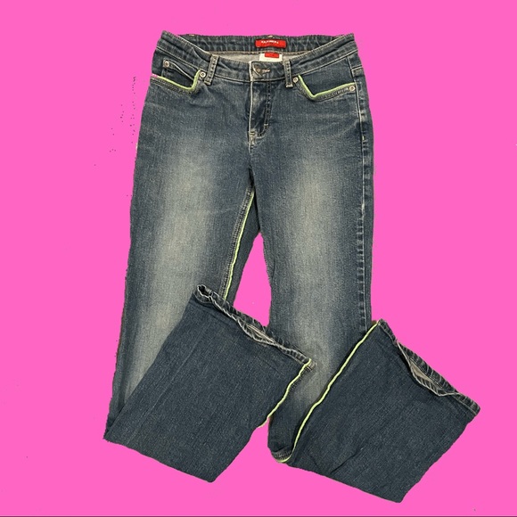 GREEN OUTLINED BOOTCUT JEANS - Picture 1 of 3